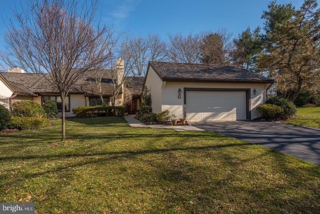 12 Fetlock Lane, Unit 12, Blue Bell, PA 19422 Main Photo