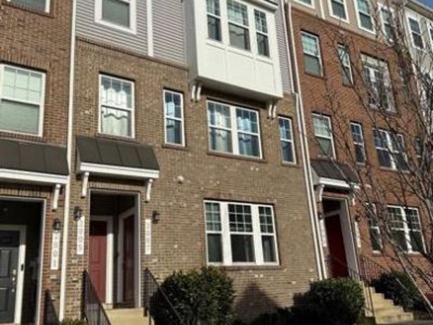 2805 Pinebrook Road, Unit 439, Landover, MD 20785 Main Photo