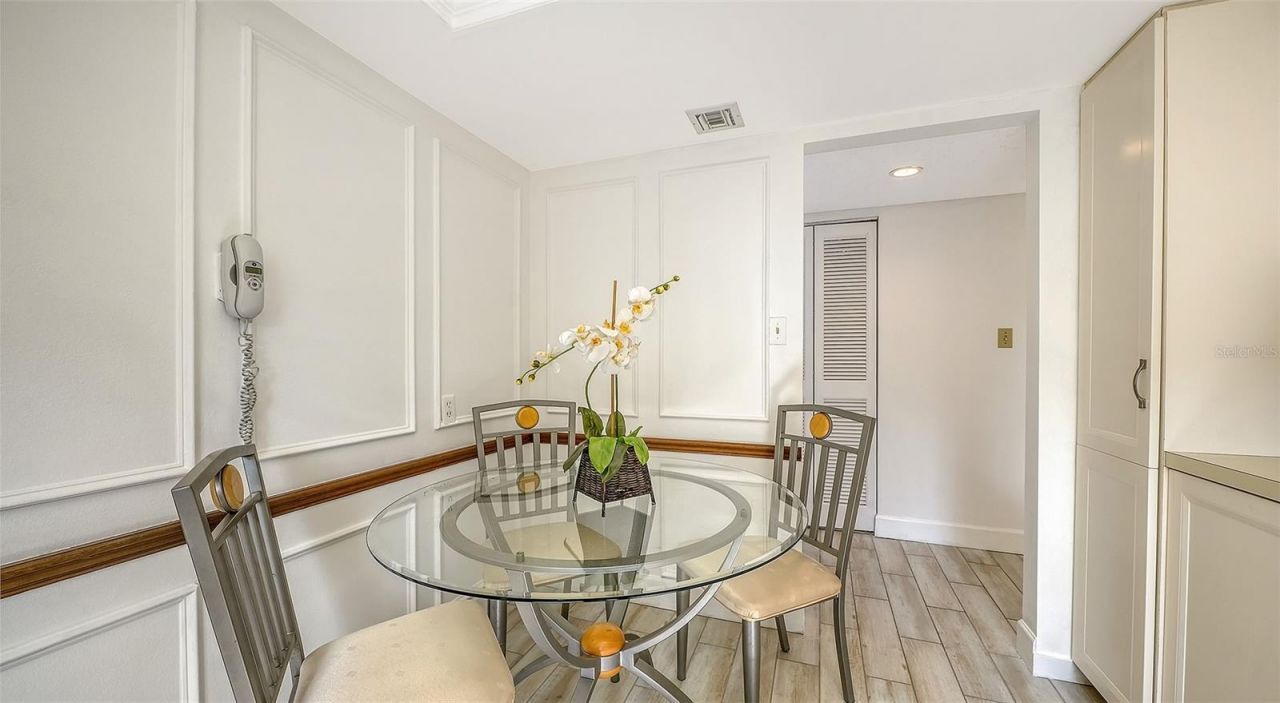 6287 Midnight Pass Road, Unit 103, Sarasota, FL 34242 Photo