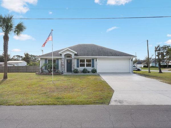 1479 3RD AVENUE , DELAND, FL 32724