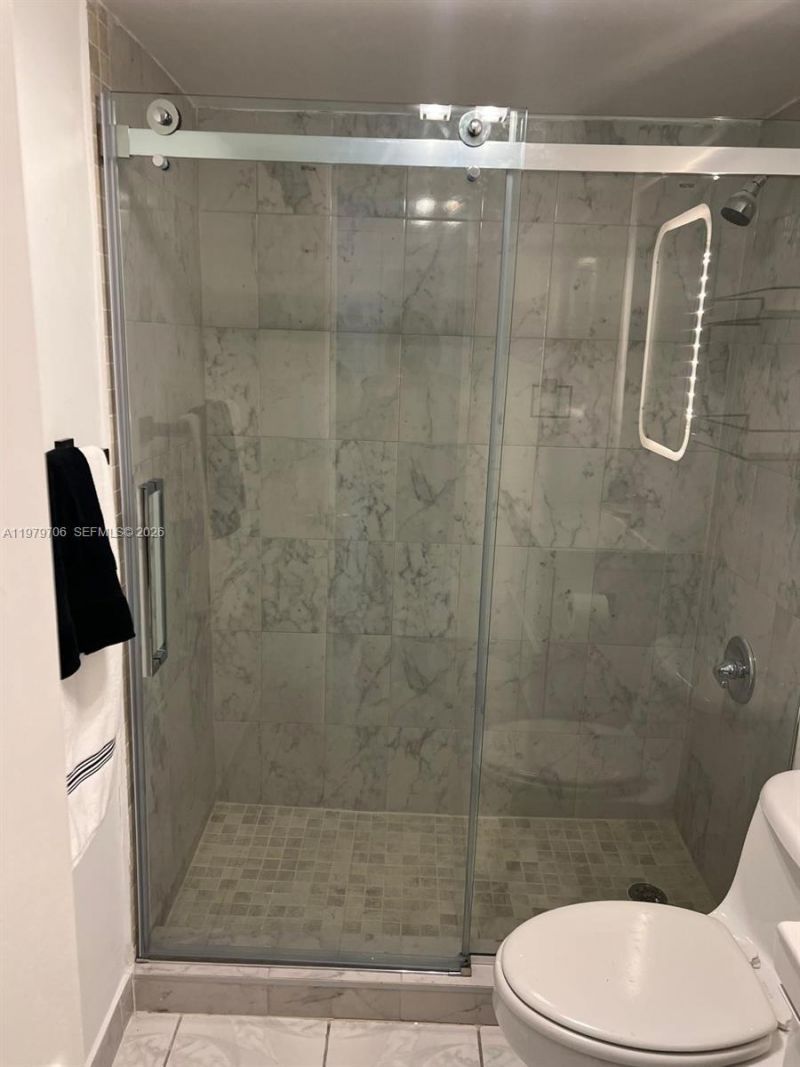 9440 W Flagler St , Unit 305, Miami, FL 33174 Photo