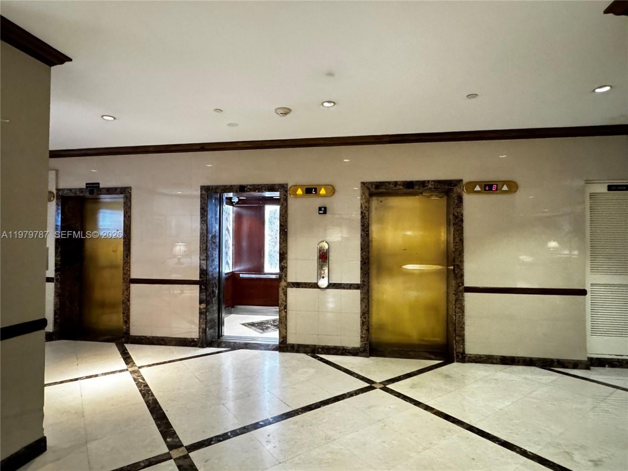 18151 NE 31st Ct , Unit 103, Aventura, FL 33160 Photo