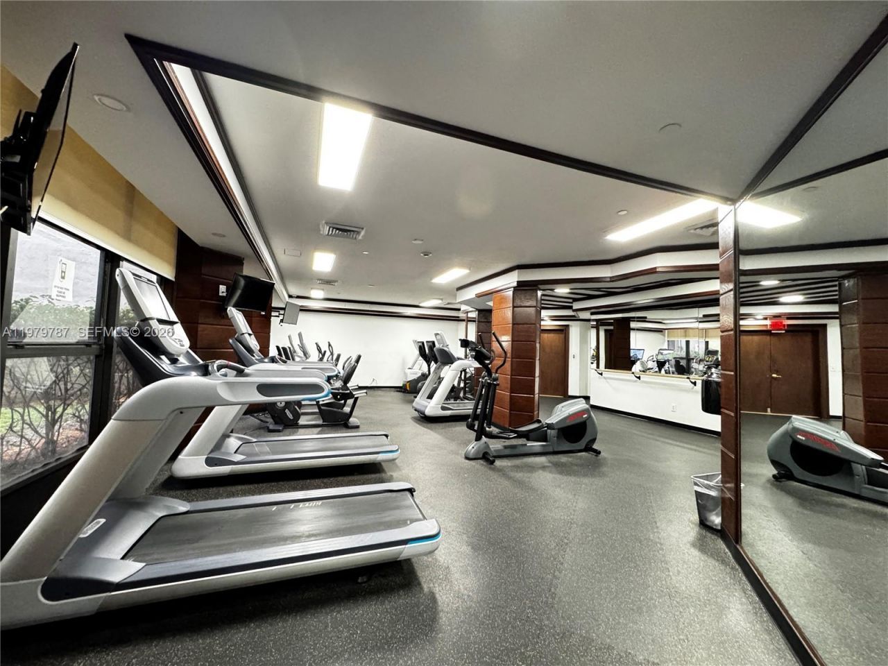 18151 NE 31st Ct , Unit 103, Aventura, FL 33160 Photo