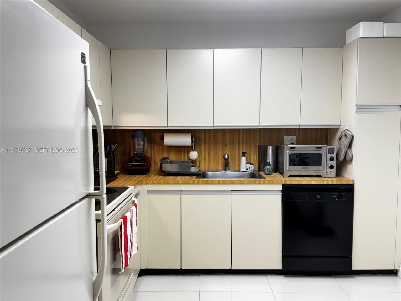 18151 NE 31st Ct , Unit 103, Aventura, FL 33160 Photo