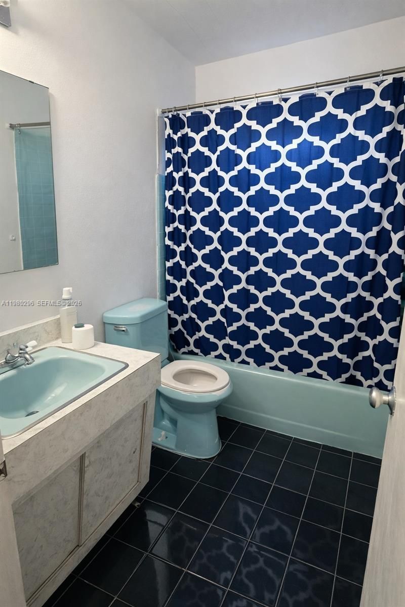 3930 NW 185th St , Miami Gardens, FL 33055 Photo