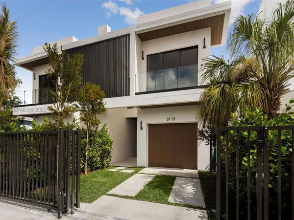 3113 Elizabeth Street , Miami, FL 33133