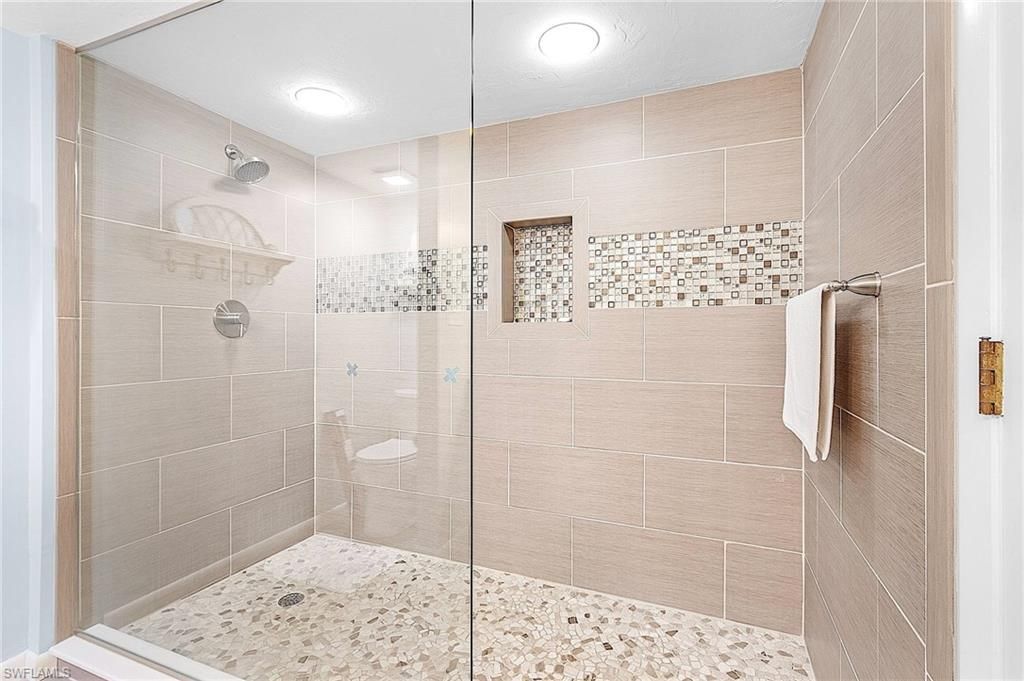 3661 Wild Pines Dr, Unit 205, Bonita Springs, FL 34134 Photo