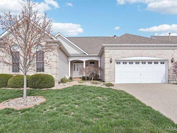 319 Seahawk Drive, Lake St Louis, MO 63367