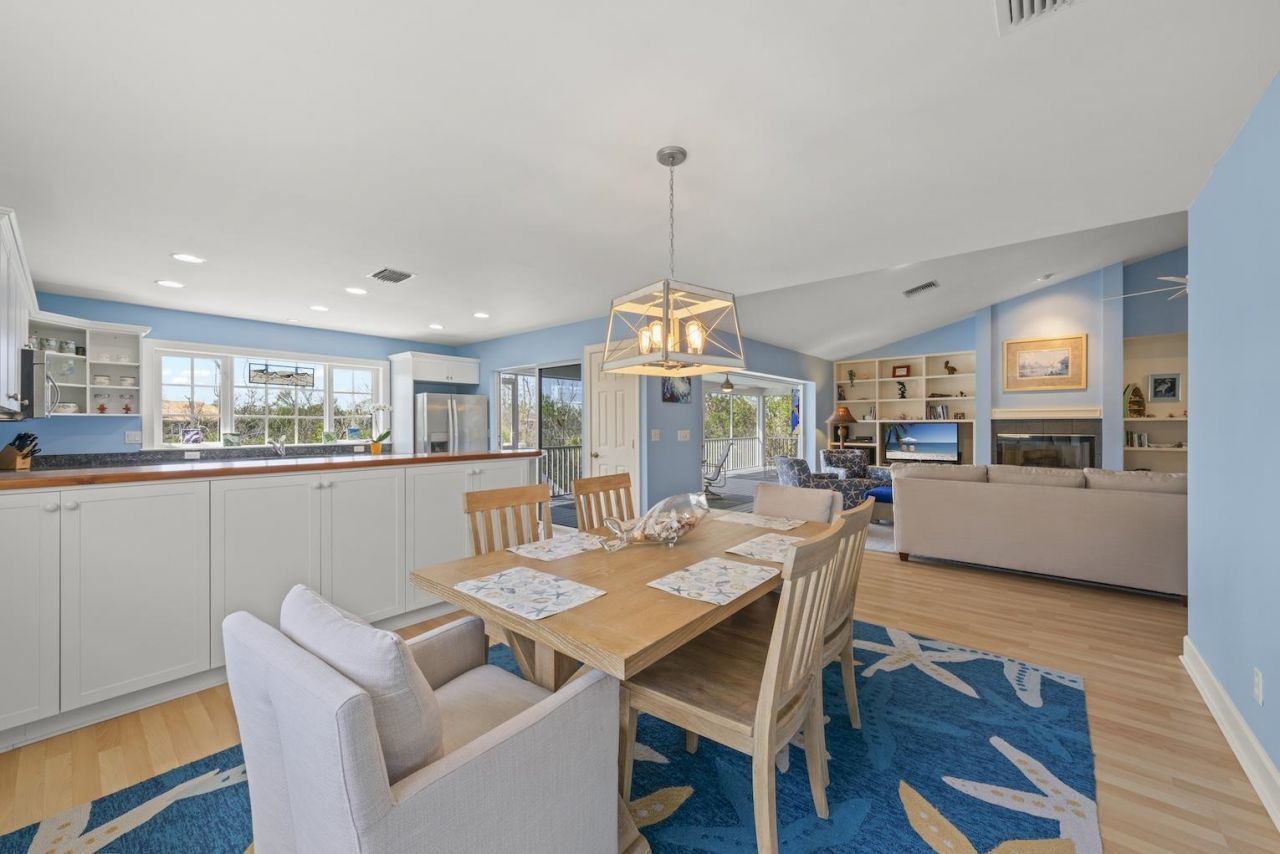 4534 Bowen Bayou Road, Sanibel, FL 33957 Photo