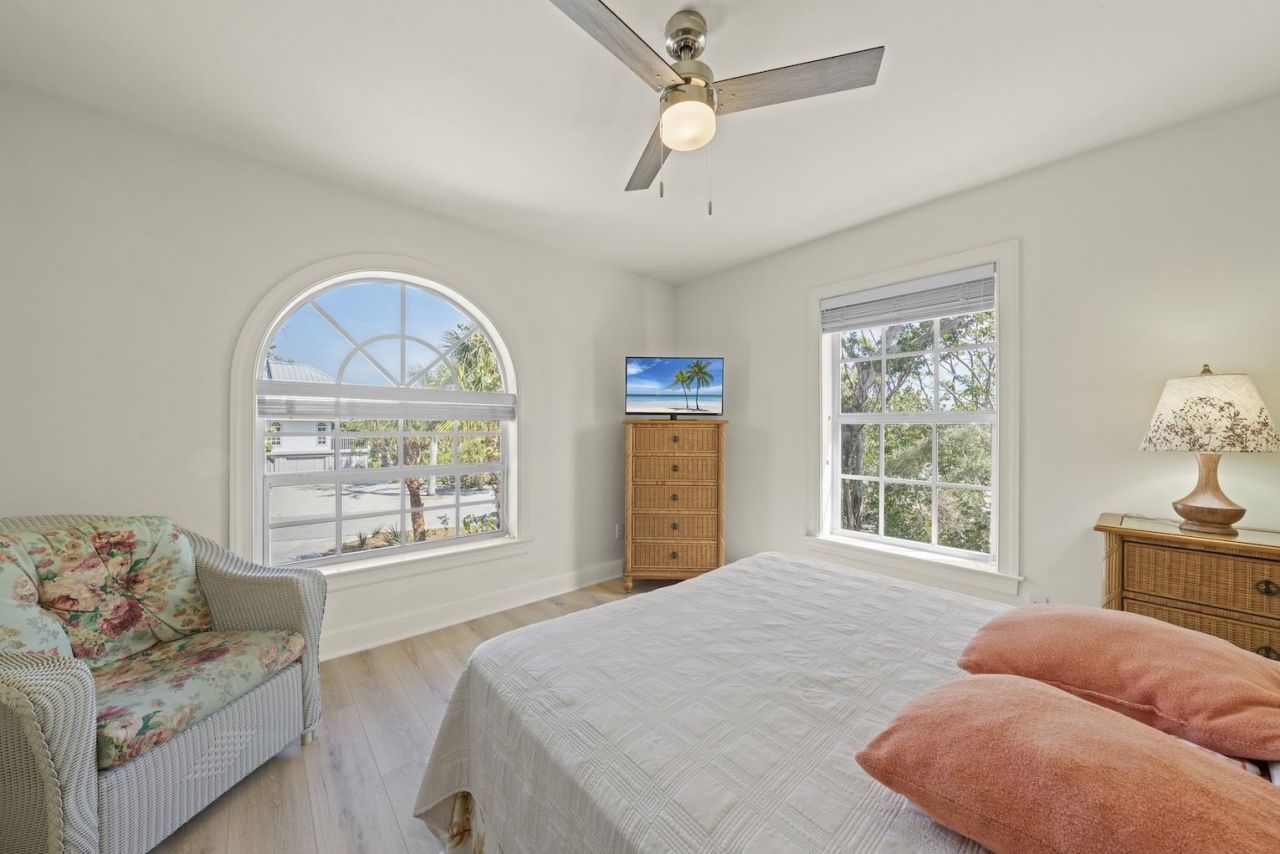 4534 Bowen Bayou Road, Sanibel, FL 33957 Photo