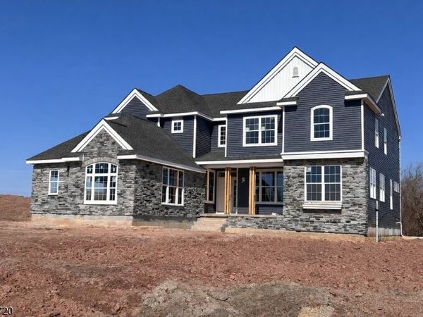 5 Paetzell Farm Rd, Milford, NJ 07830