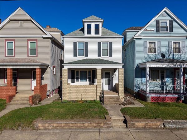 828 Maplewood Ave, Ambridge, PA 15003