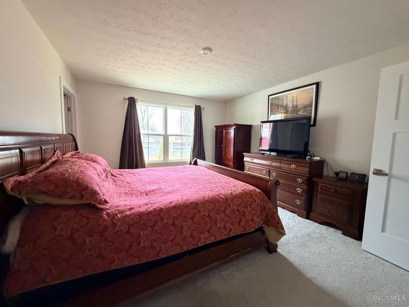 1283 Cavanaugh Lane, Harrison, OH 45030 Photo 11