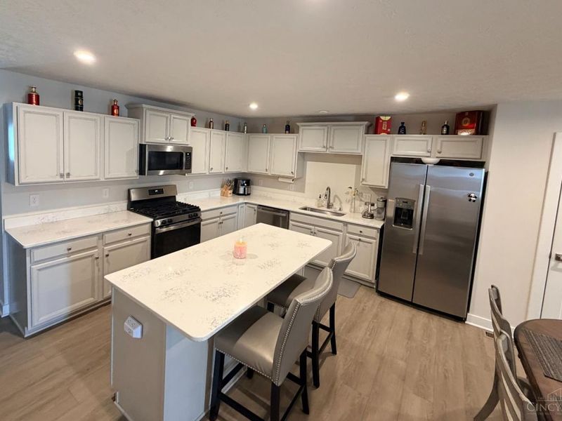 1283 Cavanaugh Lane, Harrison, OH 45030 Photo 5