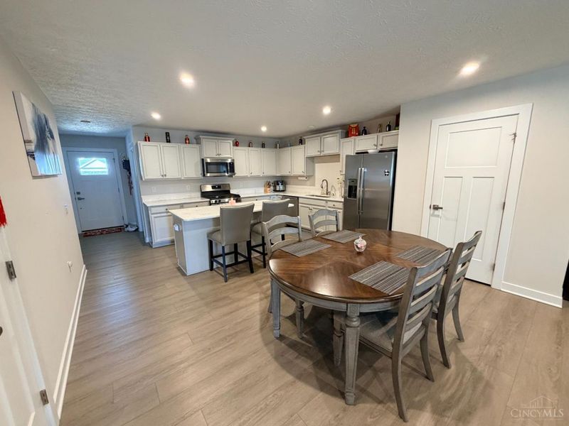 1283 Cavanaugh Lane, Harrison, OH 45030 Photo 6