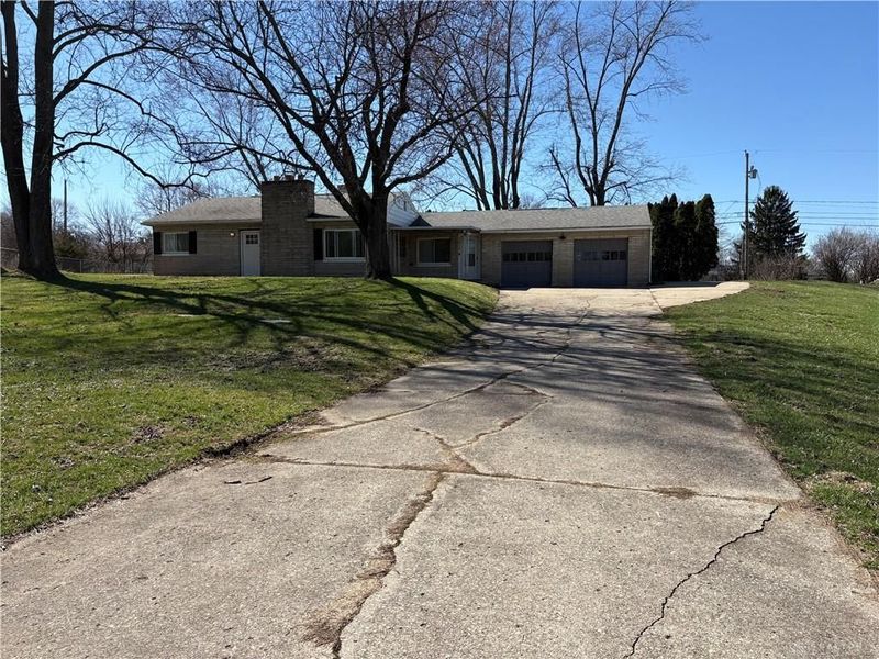 1513 Ridgeway Drive, Springfield, OH 45506 Photo 2