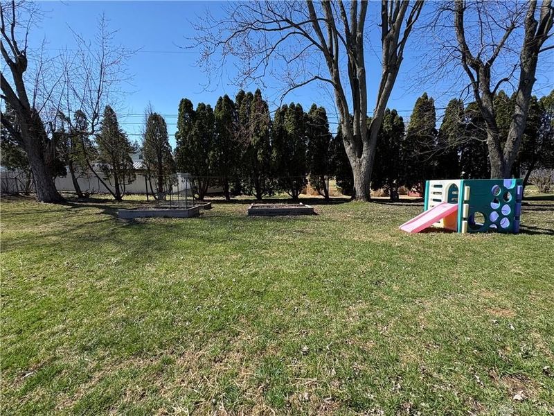 1513 Ridgeway Drive, Springfield, OH 45506 Photo 49