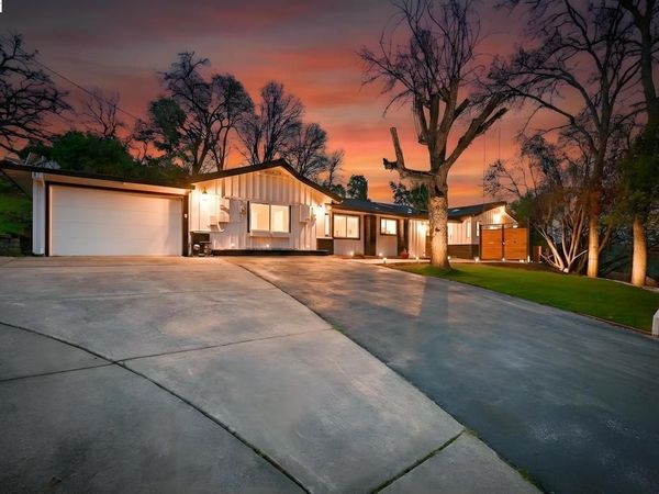 209 Gerry Ct, Walnut Creek, CA 94596