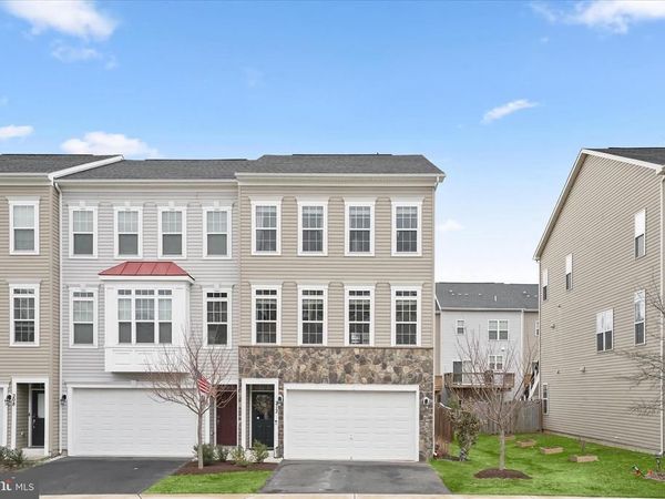 212 APSLEY TERRACE, PURCELLVILLE, VA 20132