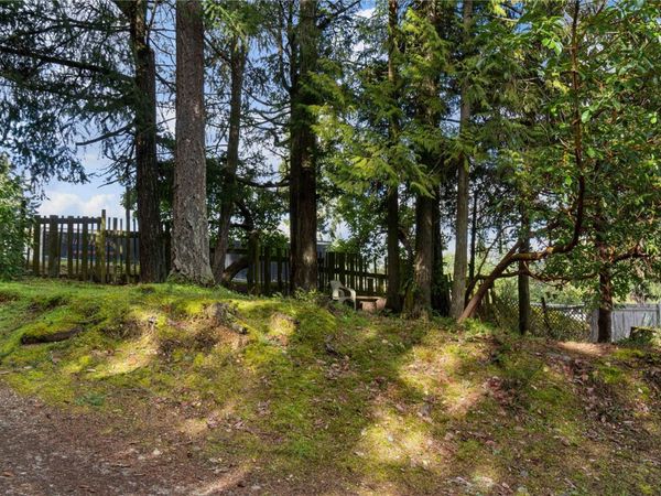 992 Allenby Rd, Errington, BC V9P 2A9