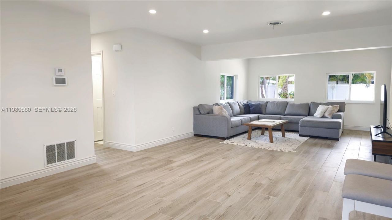 909 SW 9th Ave , Boca Raton, FL 33486 Photo