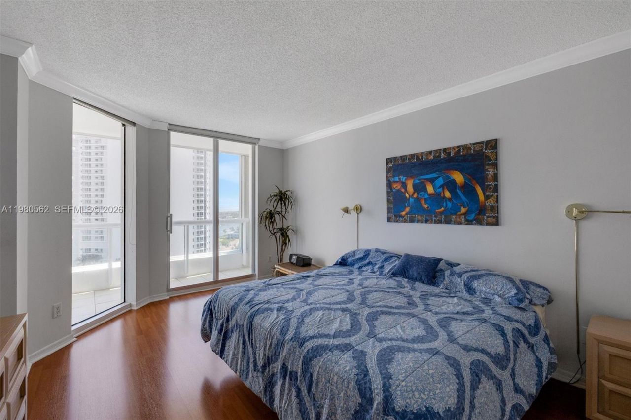 21205 Yacht Club Dr , Unit 1802, Aventura, FL 33180 Photo