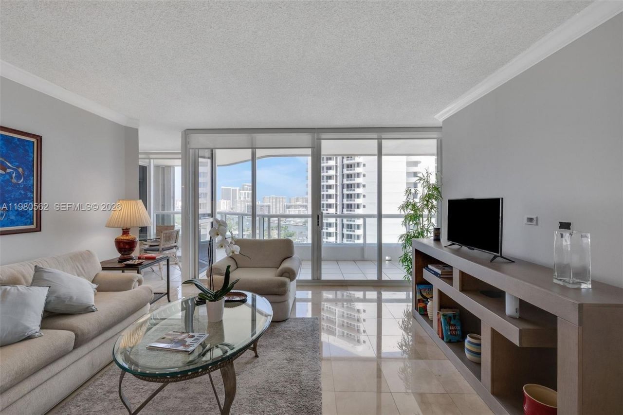 21205 Yacht Club Dr , Unit 1802, Aventura, FL 33180 Photo