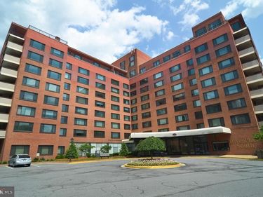 1011 ARLINGTON BOULEVARD, Unit 423, ARLINGTON, VA 22209