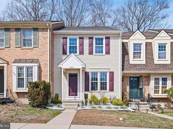 862 STOCKBRIDGE DRIVE, HOCKESSIN, DE 19707