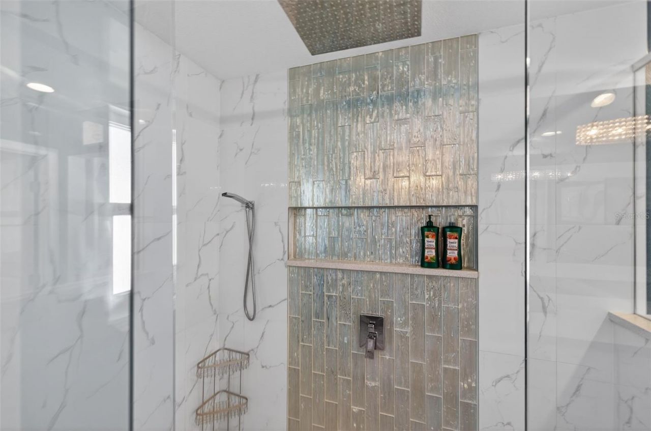 6548 19th Street N, Saint Petersburg, FL 33702 Photo