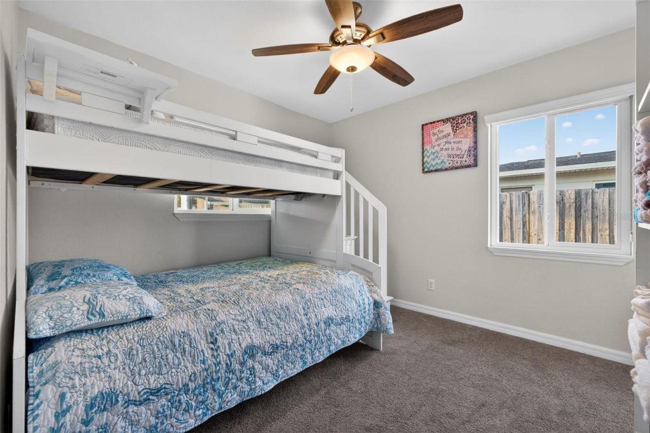 6548 19th Street N, Saint Petersburg, FL 33702 Photo