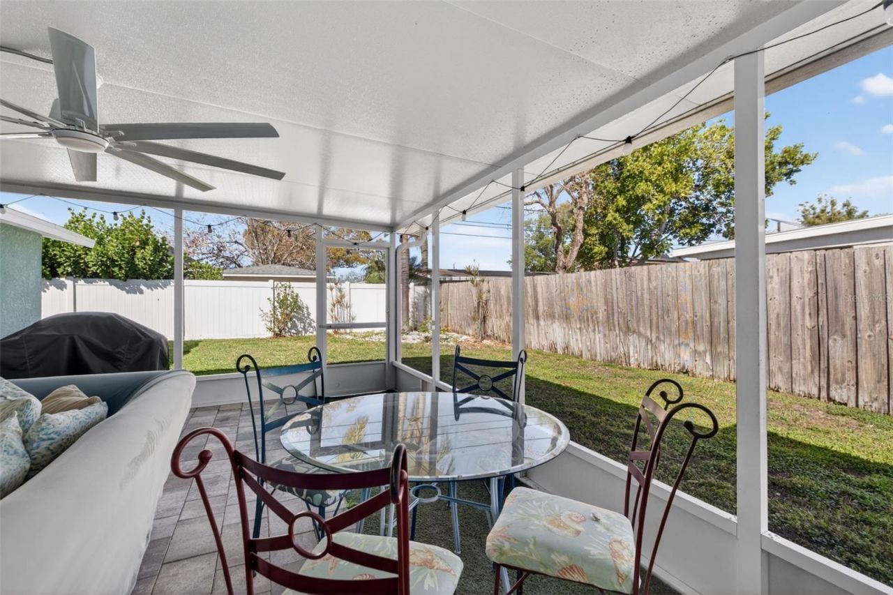 6548 19th Street N, Saint Petersburg, FL 33702 Photo