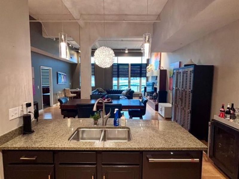 400 Pike Street, Unit 612, Cincinnati, OH 45202 Photo 5