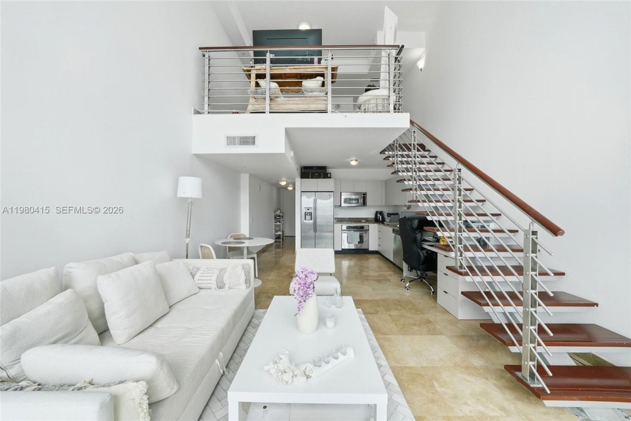 41 SE 5th St, Unit 2104, Miami, FL 33131 Photo