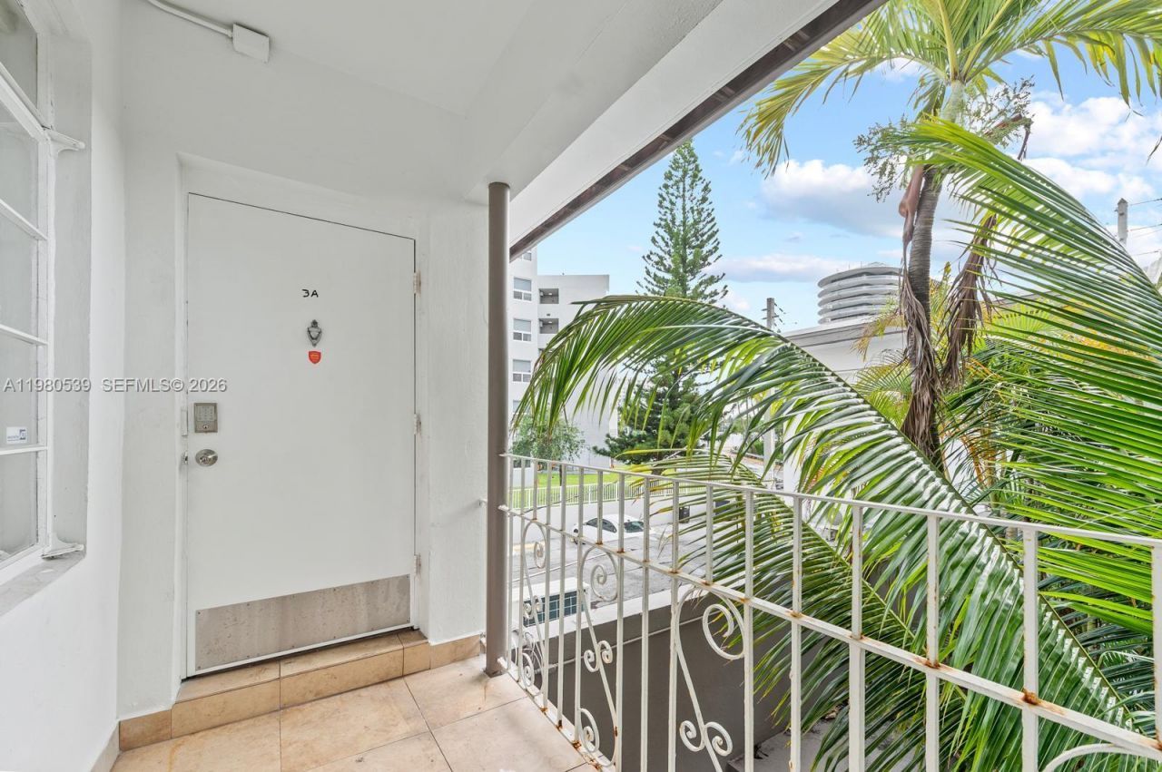 301 86th St , Unit 315-3A, Miami Beach, FL 33141 Photo
