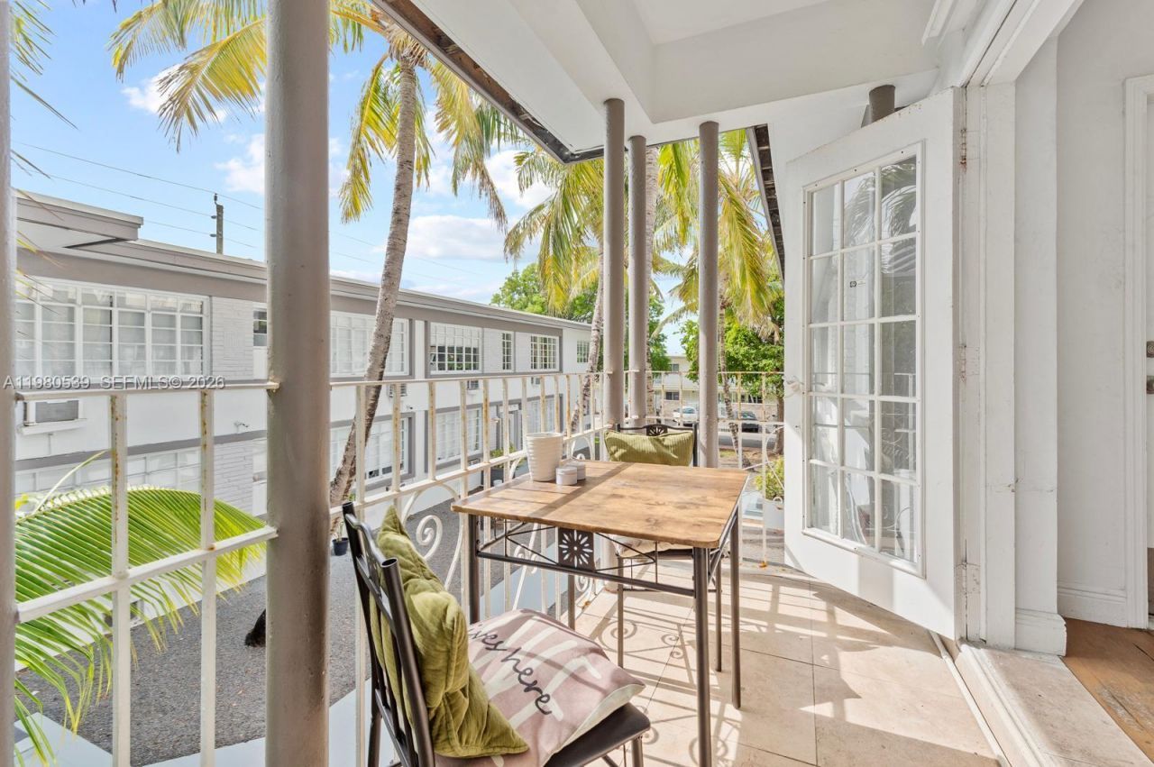 301 86th St , Unit 315-3A, Miami Beach, FL 33141 Photo