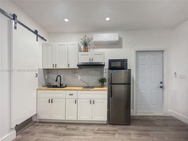 15400 SW 169th Ln , Unit Side, Miami, FL 33187