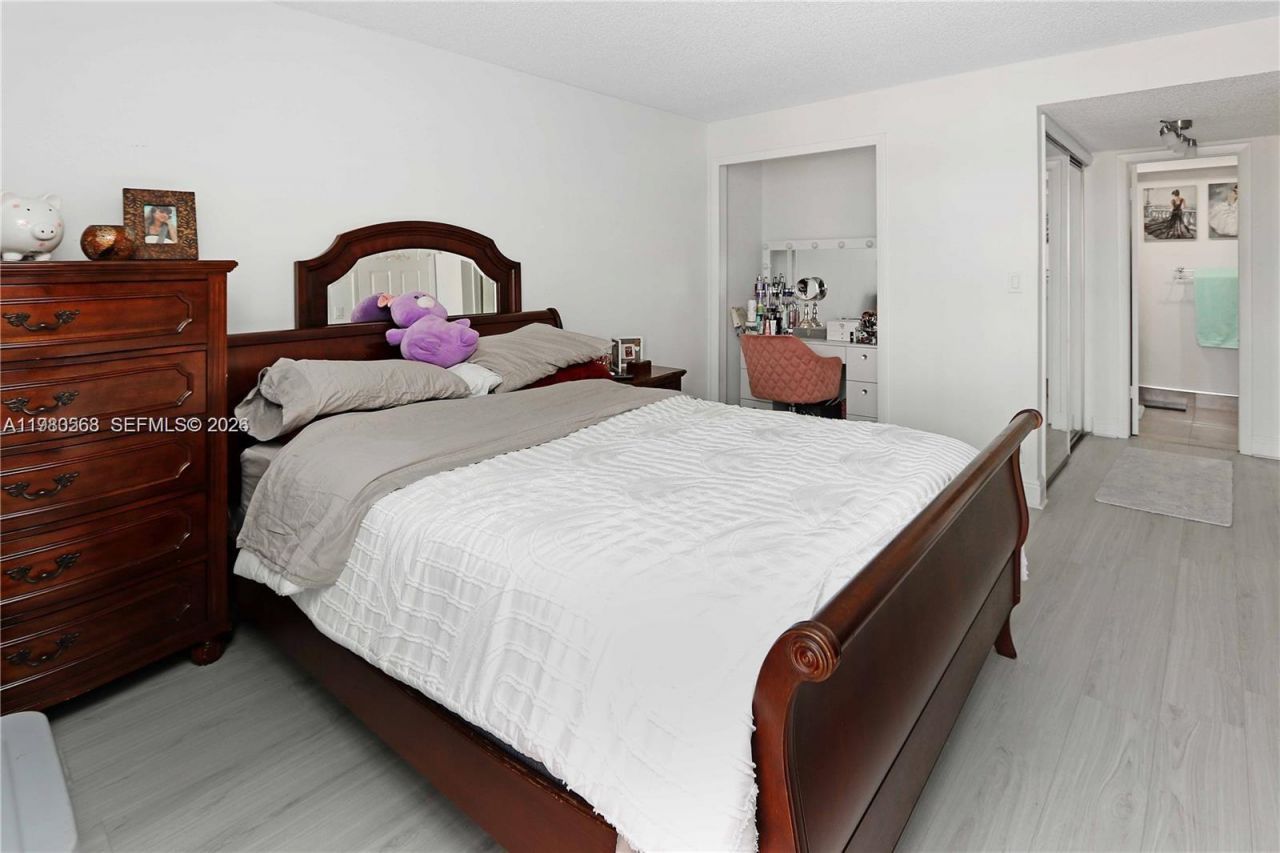 14203 SW 66th St, Unit 503, Miami, FL 33183 Photo