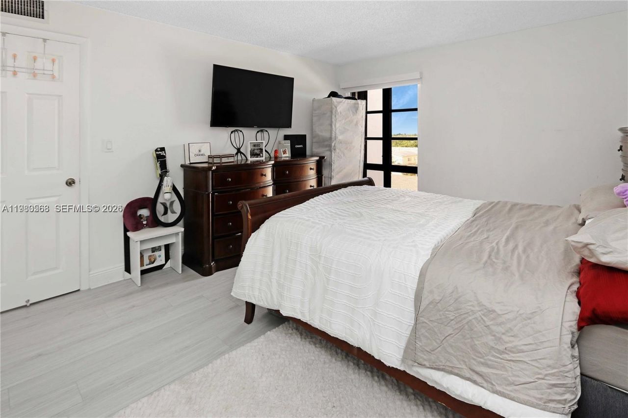 14203 SW 66th St, Unit 503, Miami, FL 33183 Photo