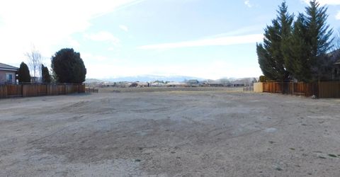 7381 Silver King Drive, Sparks, NV 89436 Photo