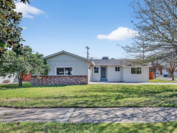 1490 Tamarack Ave, Atwater, CA 95301