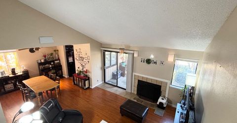 9328 Aizenberg Cir, Elk Grove, CA 95624 Photo