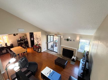 9328 Aizenberg Cir, Elk Grove, CA 95624 Photo