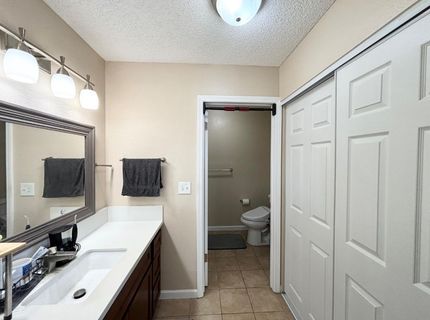 9328 Aizenberg Cir, Elk Grove, CA 95624 Photo