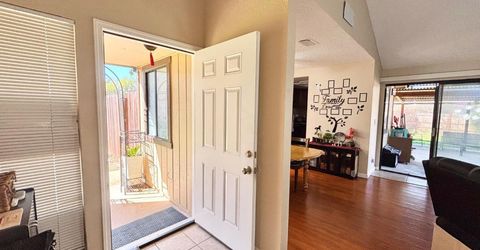 9328 Aizenberg Cir, Elk Grove, CA 95624 Photo