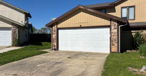 9328 Aizenberg Cir, Elk Grove, CA 95624 Photo