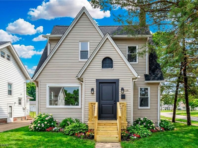 235 Euclid Avenue, Lorain, OH 44052 Photo 1