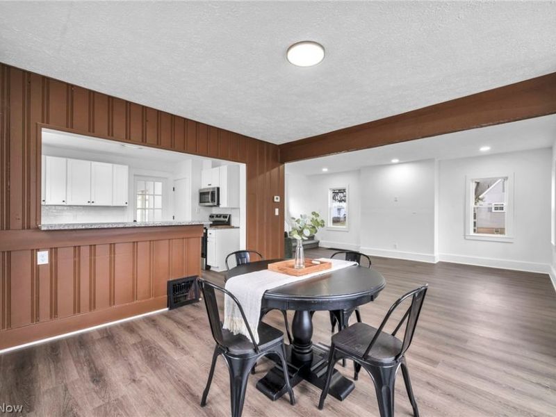 235 Euclid Avenue , Lorain, OH 44052 Photo 16