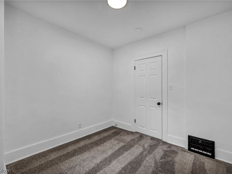 235 Euclid Avenue , Lorain, OH 44052 Photo 34