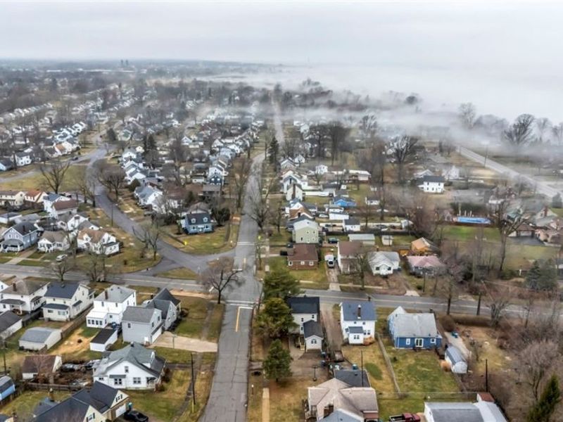 235 Euclid Avenue , Lorain, OH 44052 Photo 45